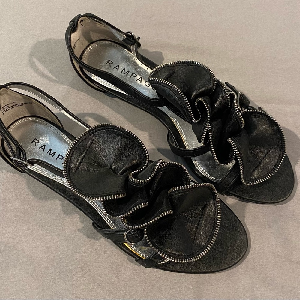 NIB Rampage Gabriella sandals size 7.5M